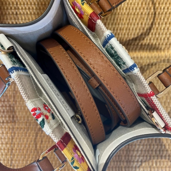 NWOT.    Tory Burch Emerson Patchwork Micro Satchel - Picture 4 of 5